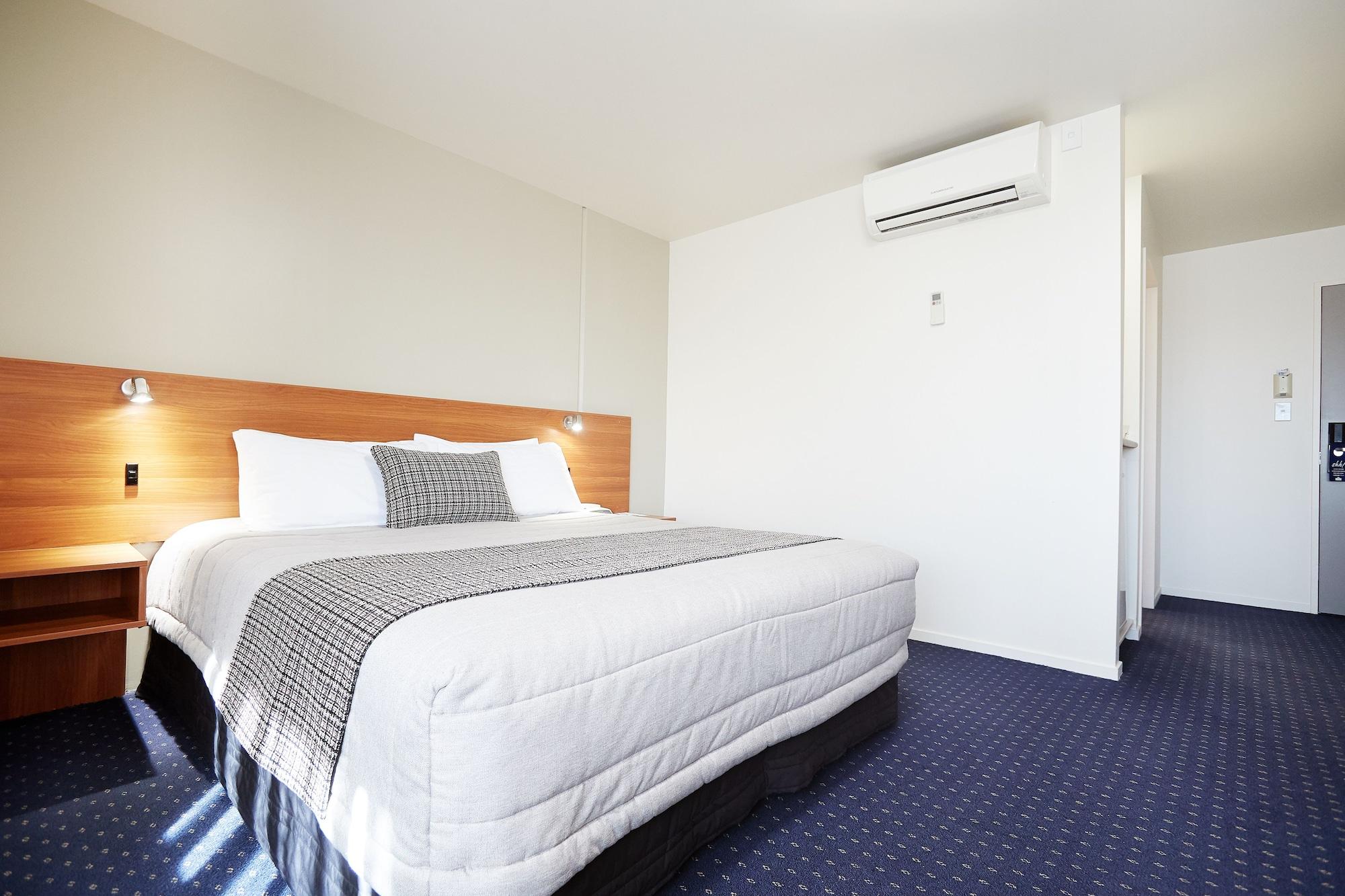 Ventura Inn & Suites המילטון מראה חיצוני תמונה
