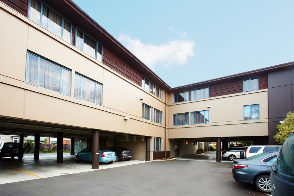 Ventura Inn & Suites המילטון מראה חיצוני תמונה