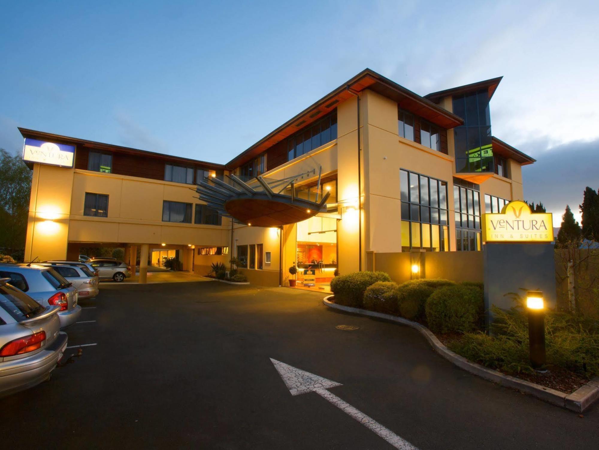 Ventura Inn & Suites המילטון מראה חיצוני תמונה